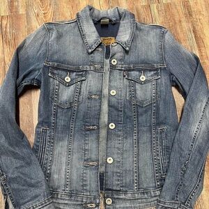 Vintage Women’s Levi’s Denim Jacket S Button Up